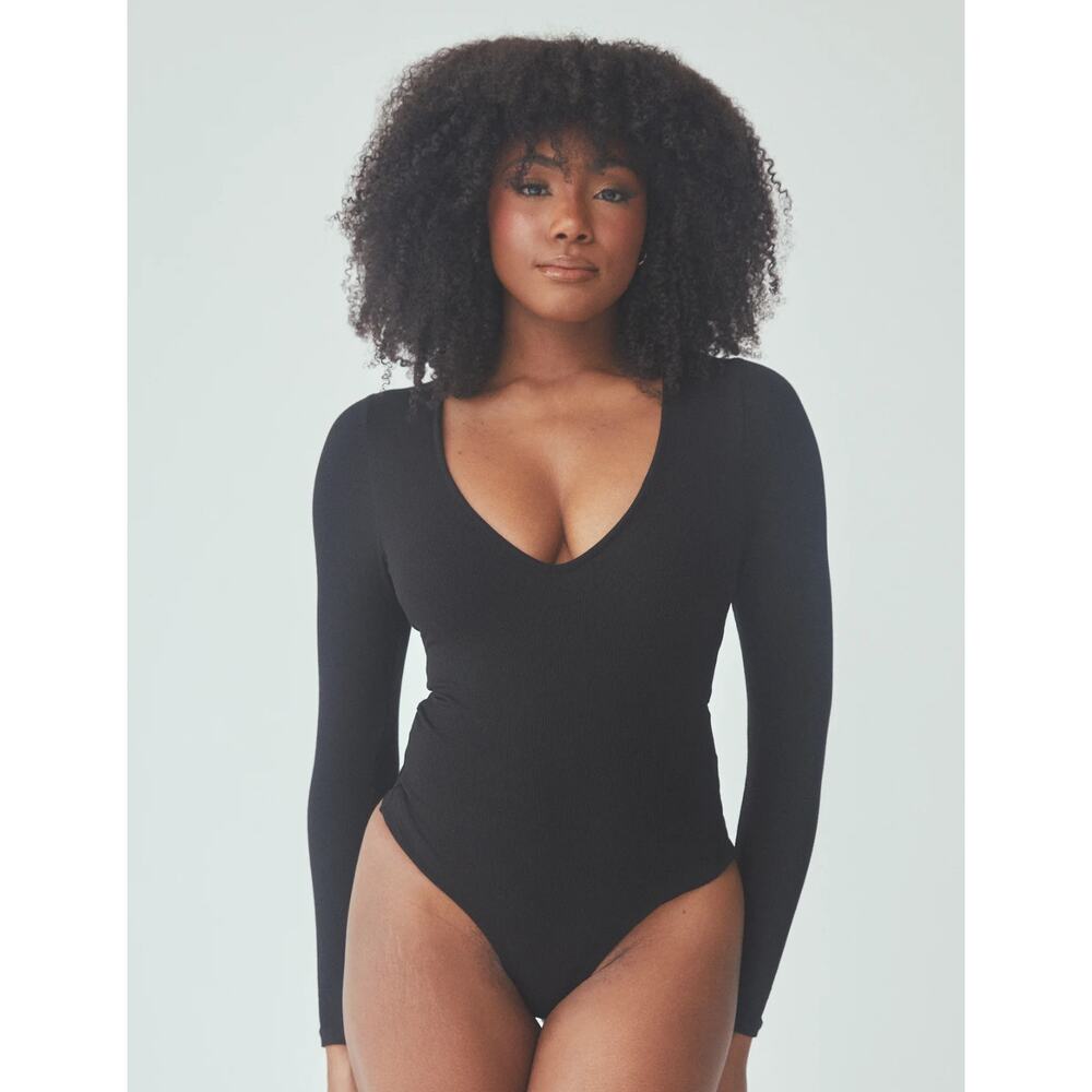 Klassy Network Minimalist Ribbed‎ Bodysuit Black Fitted Long Sleeve V Neck L